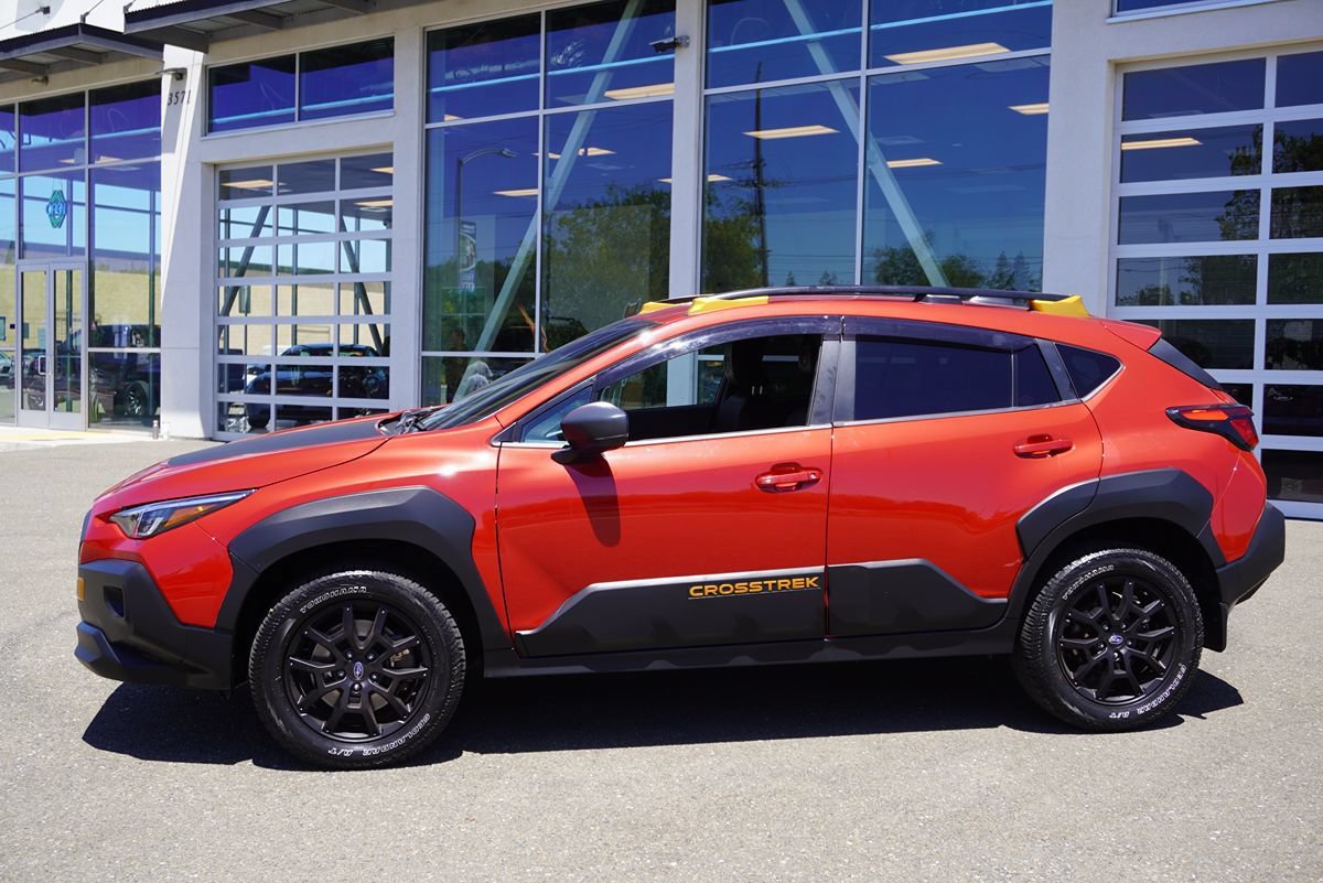 Used 2024 Subaru Crosstrek 2.5i Wilderness AWD/4WD image 3