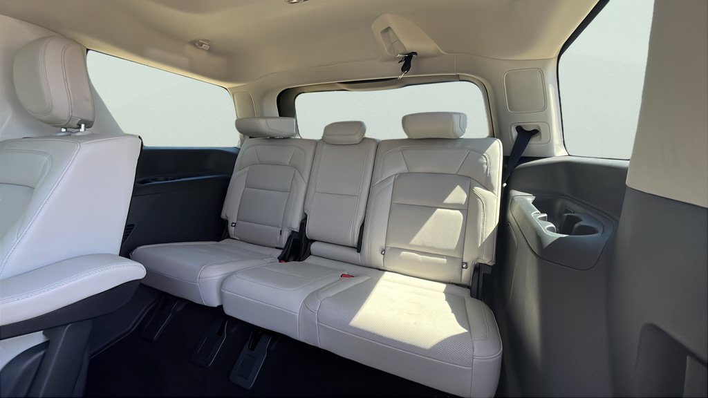 Used 2025 Lincoln Navigator Reserve AWD/4WD image 18