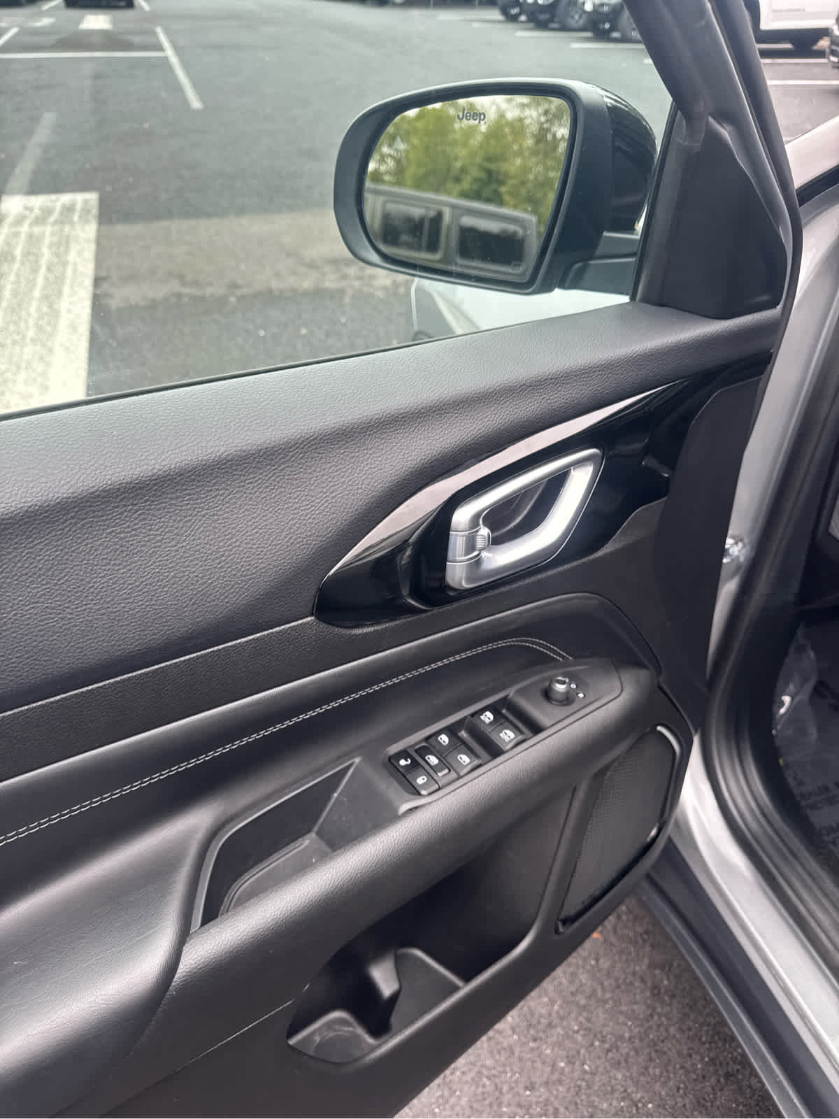 Certified 2023 Jeep Compass Altitude image 15