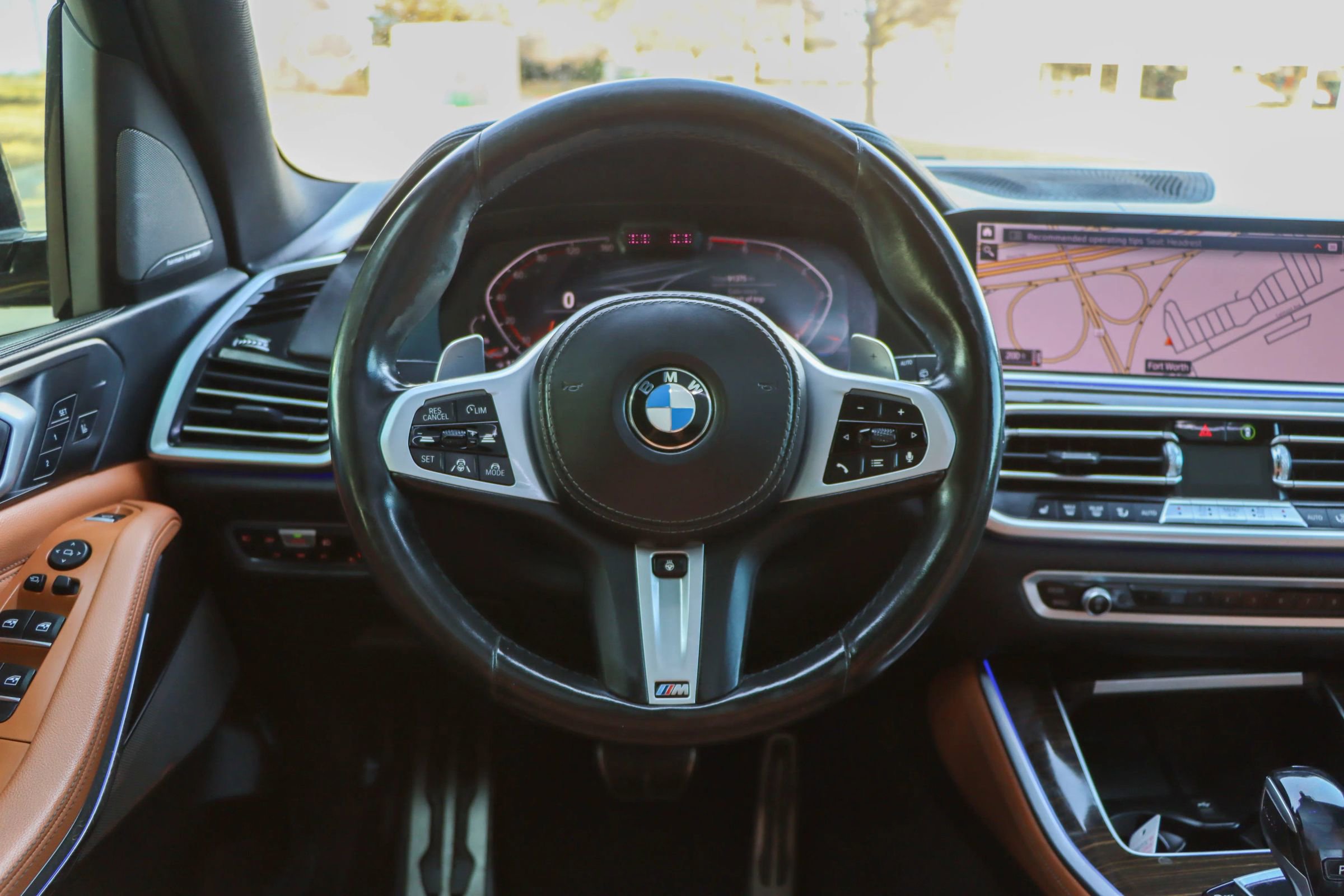 Used 2019 BMW X5 xDrive50i w/ M Sport Package image 28