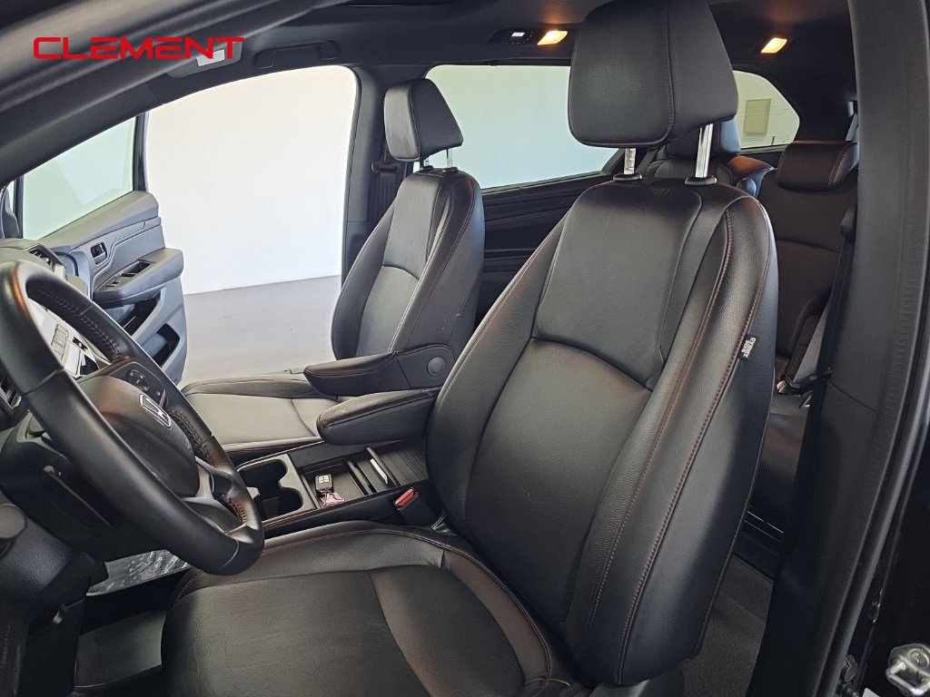 Used 2023 Honda Odyssey Sport image 25