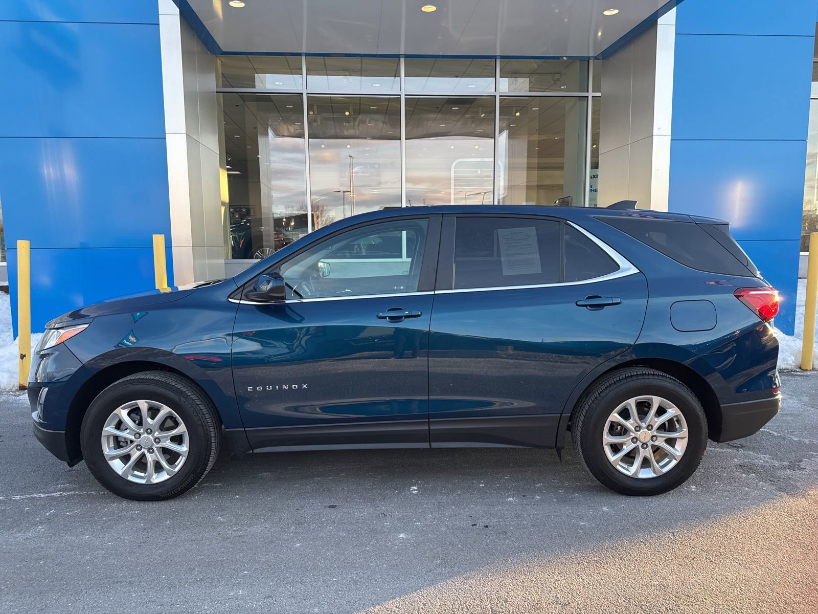 Used 2021 Chevrolet Equinox LT image 8