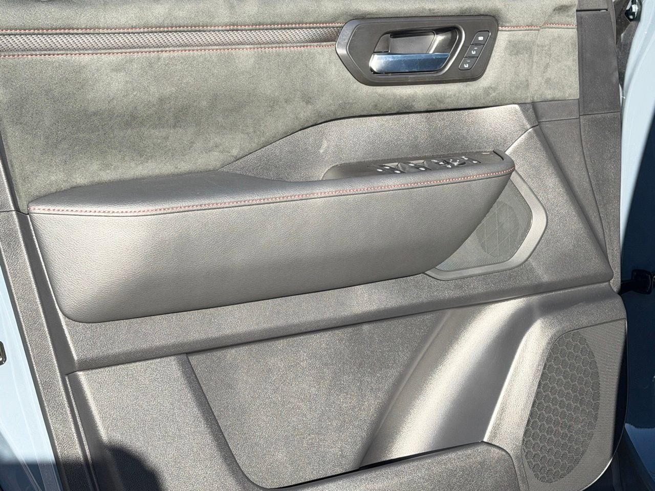 New 2026 Nissan Armada NISMO image 22