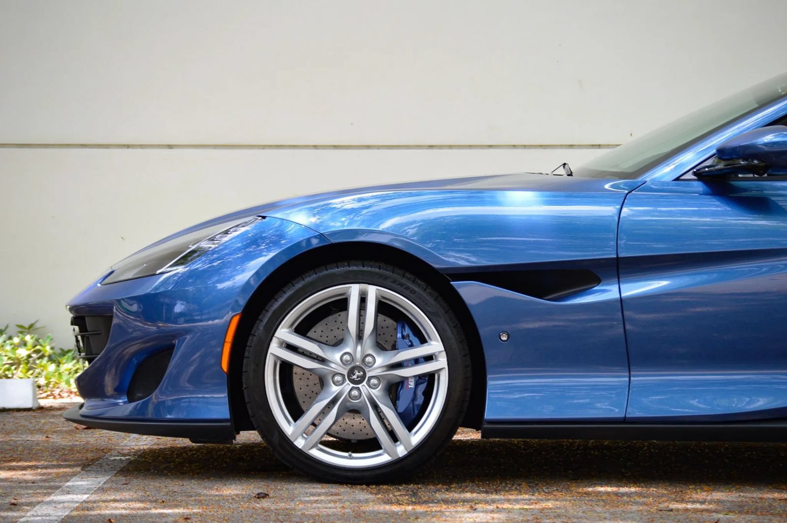 Used 2021 Ferrari Portofino M RWD image 7
