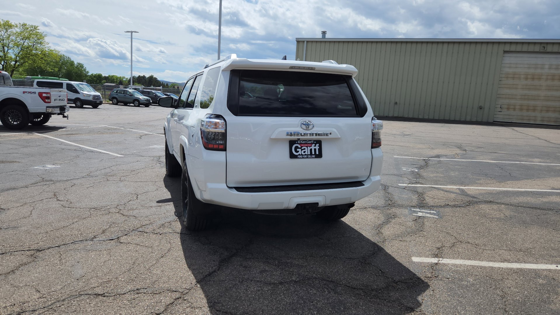 Used 2018 Toyota 4Runner SR5 Premium AWD/4WD image 10