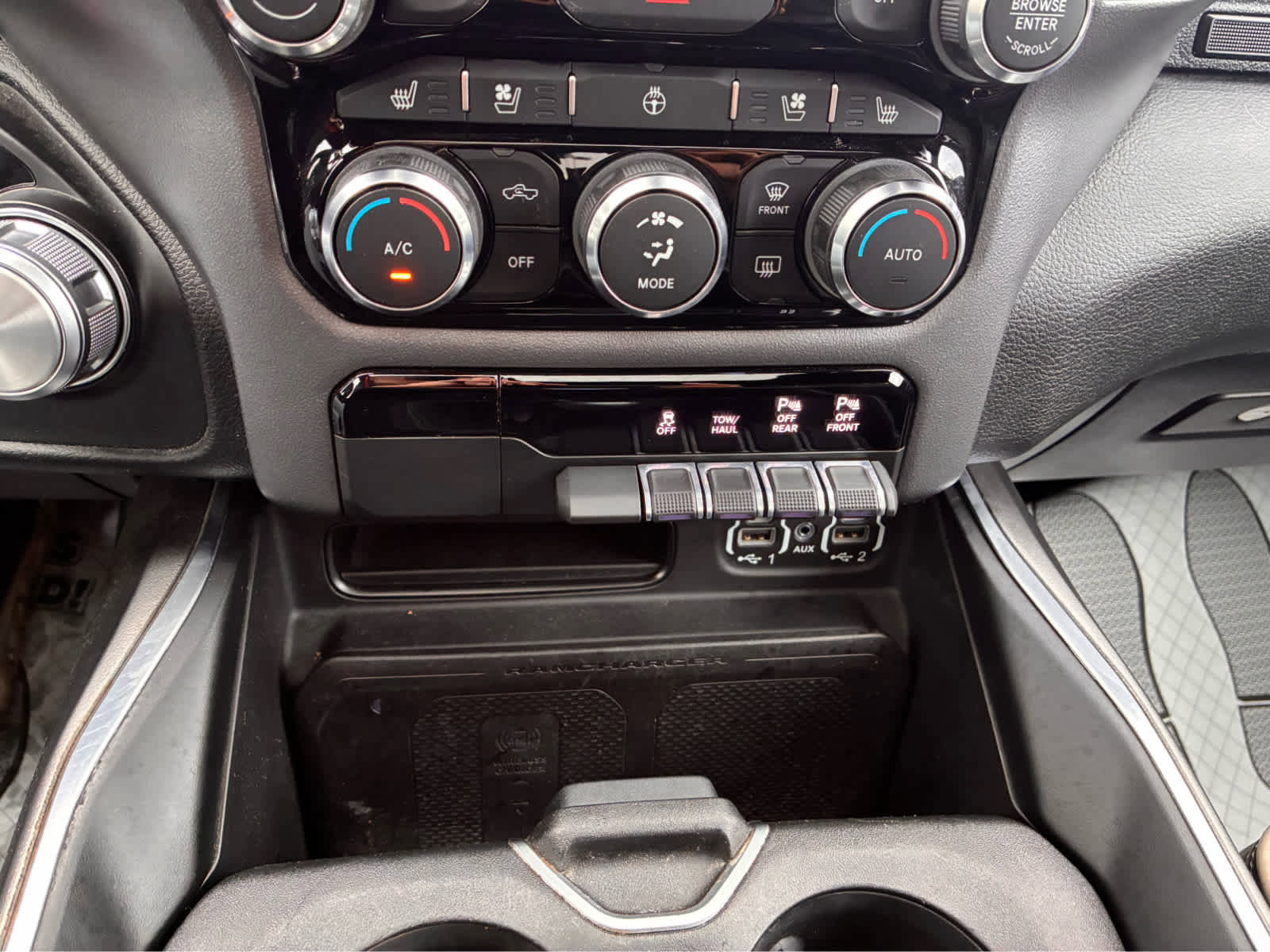 Used 2022 RAM 1500 Laramie w/ Bed Utility Group image 25