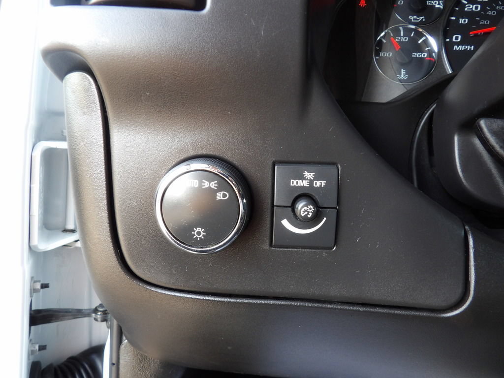 Used 2022 GMC Savana 3500 Extended w/ Power Convenience Package RWD image 19