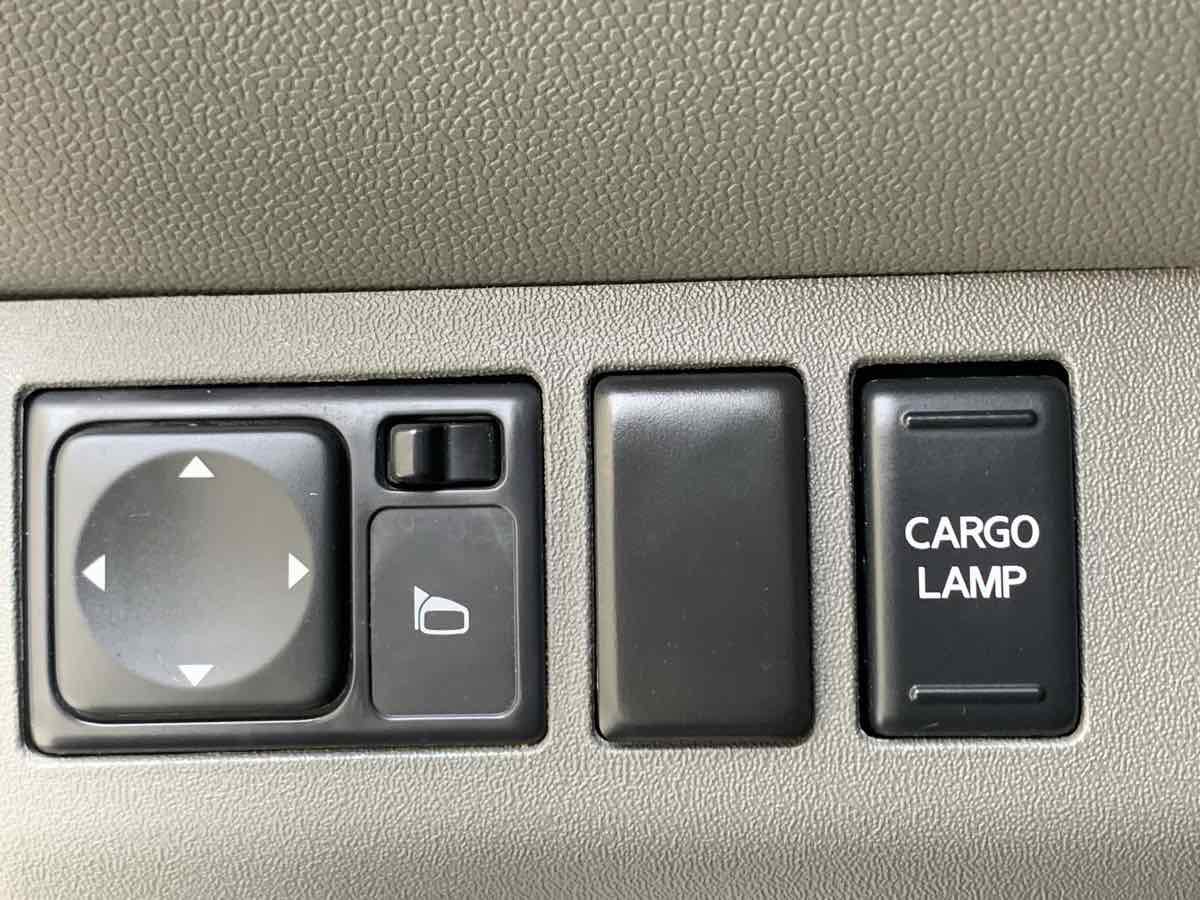 Used 2021 Nissan Frontier SV image 15