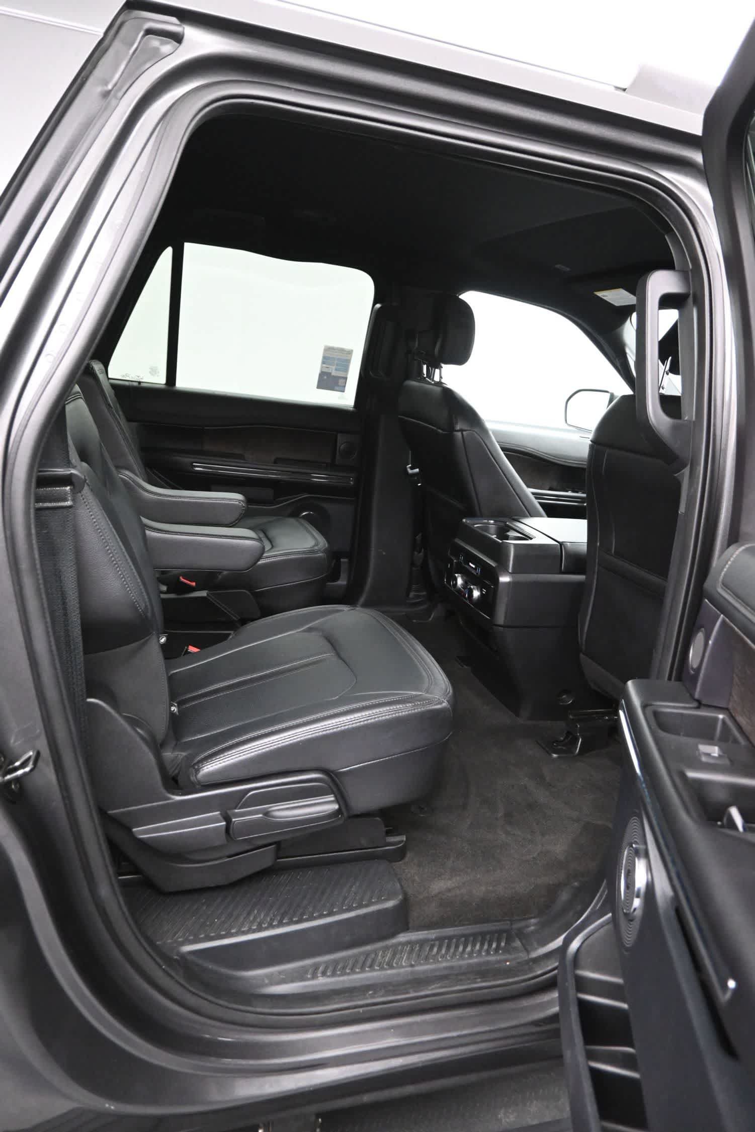 Used 2020 Ford Expedition Max Limited AWD/4WD image 12