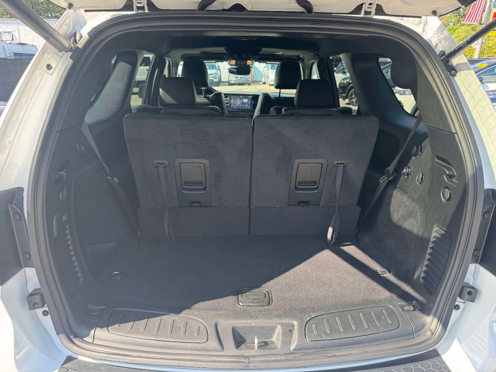 Used 2025 Dodge Durango R/T AWD/4WD image 15