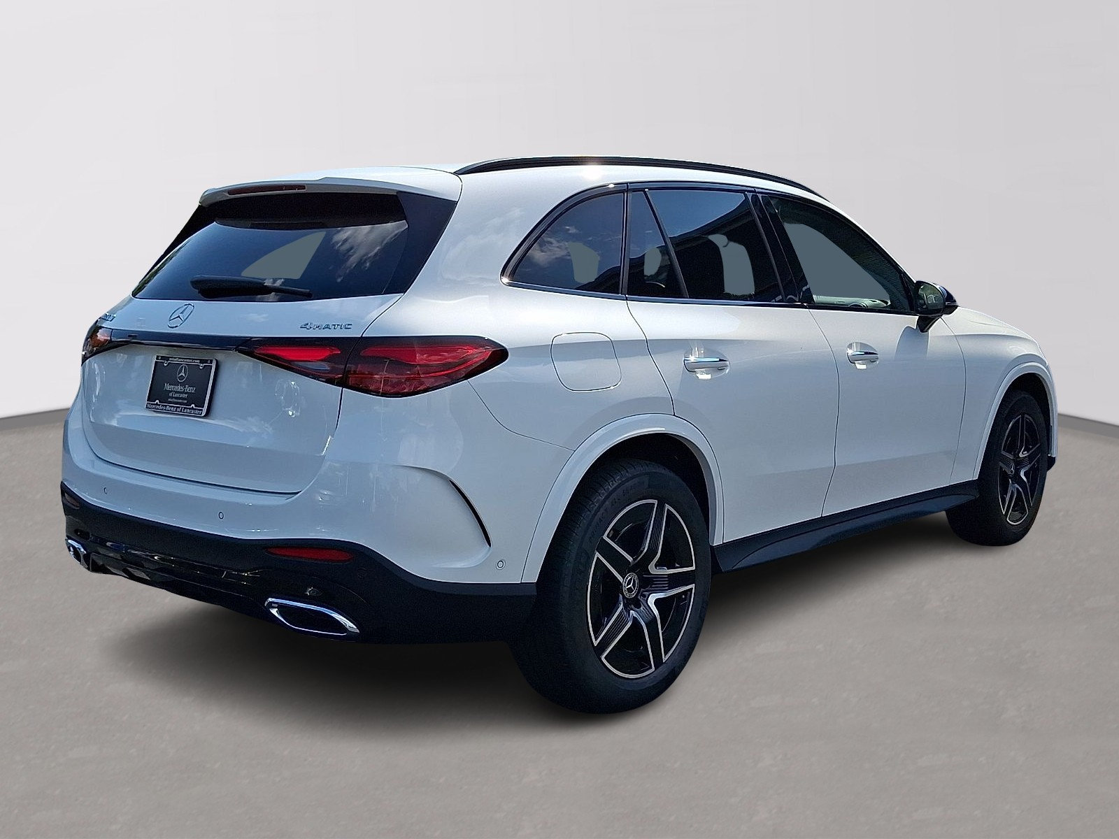 Certified 2026 Mercedes-Benz GLC 300 4MATIC image 4