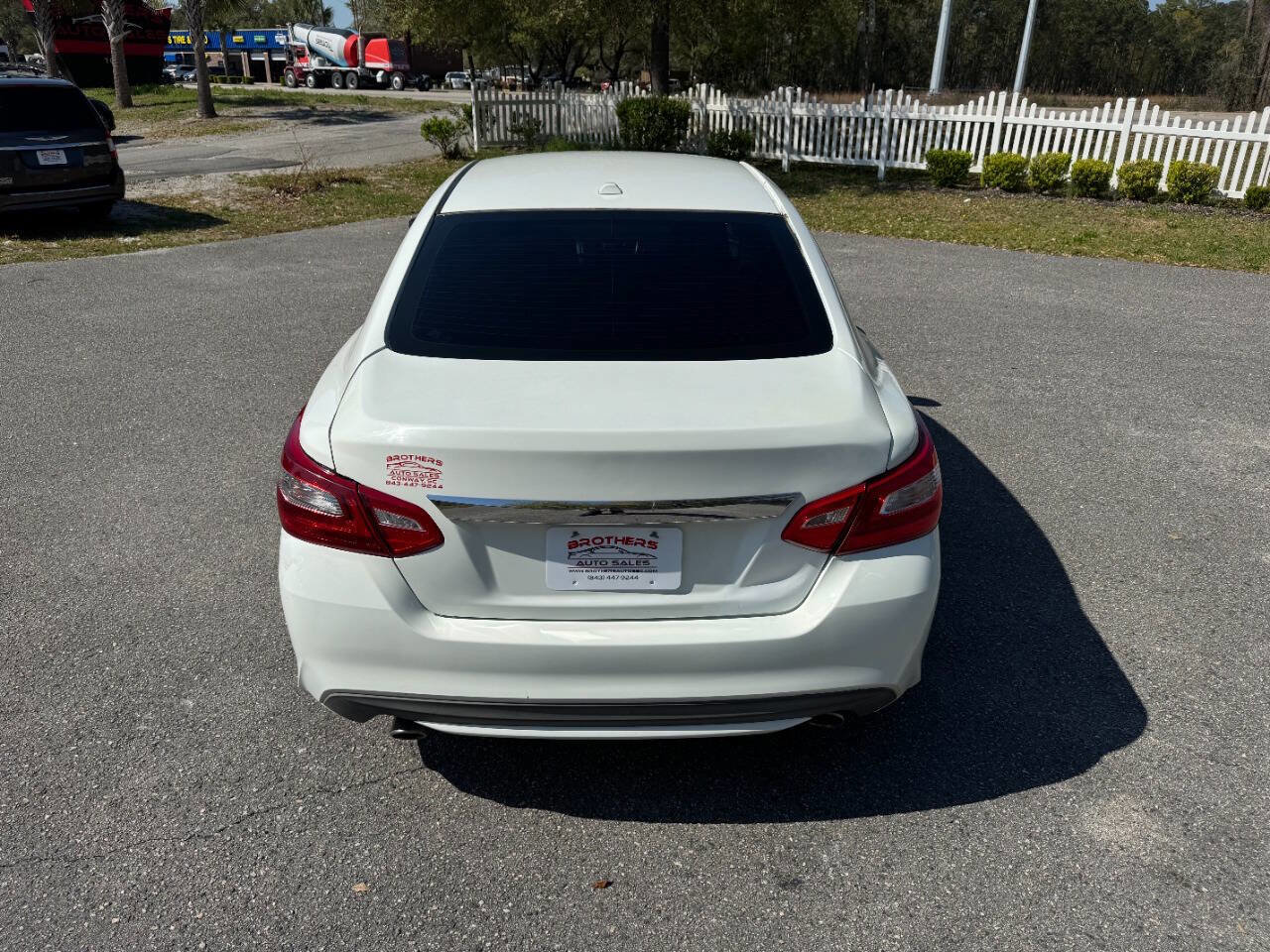 Used 2018 Nissan Altima 2.5 SL FWD image 5