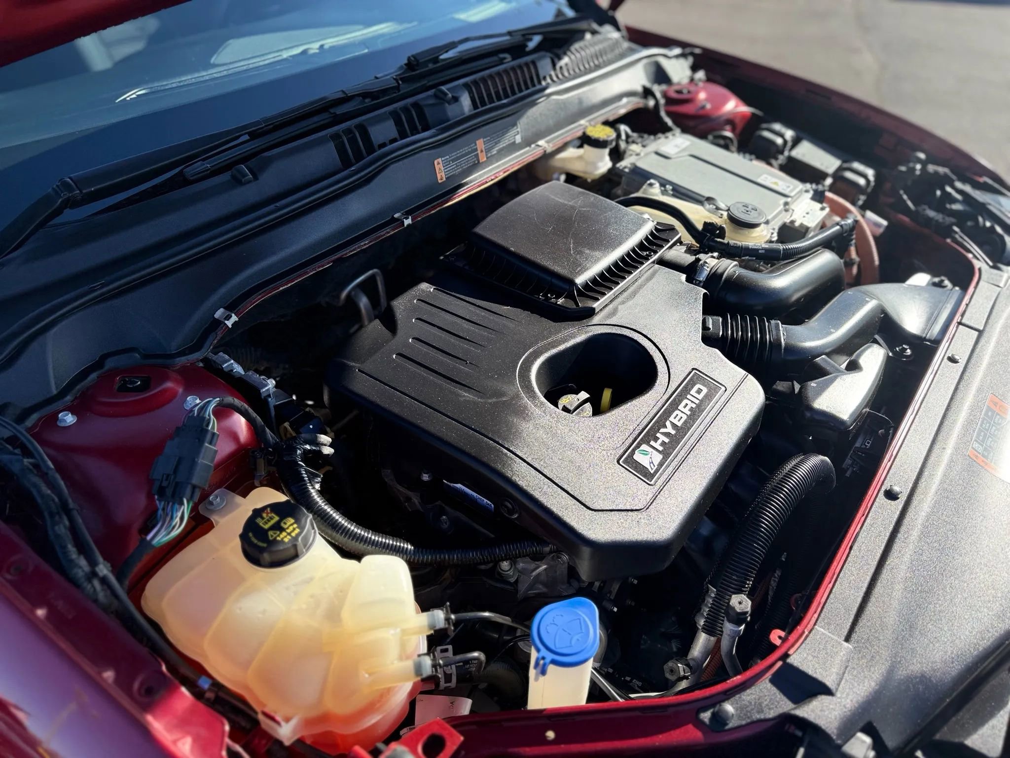 Used 2019 Ford Fusion SE FWD image 37