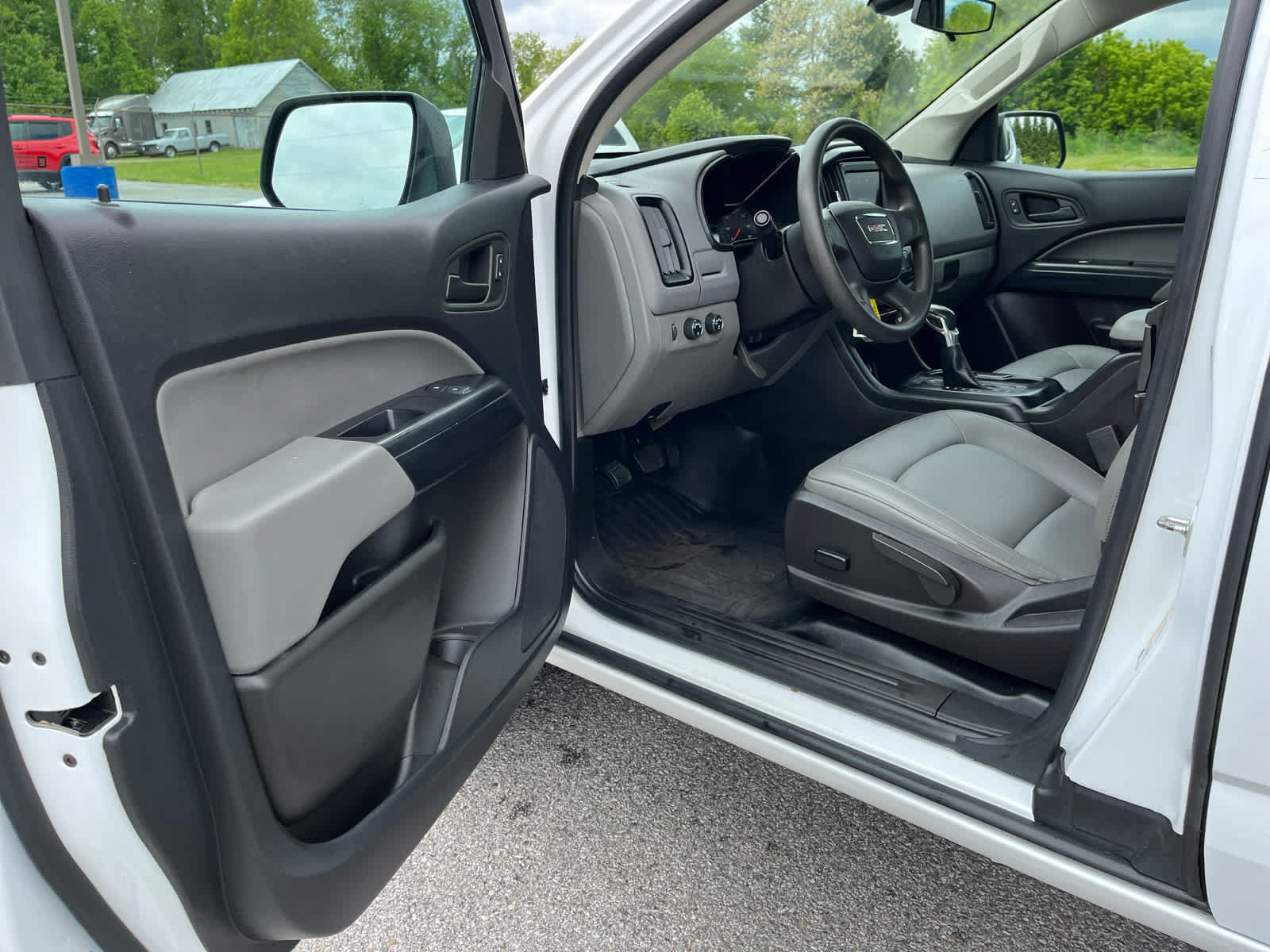 Used 2022 GMC Canyon Elevation Standard AWD/4WD image 9