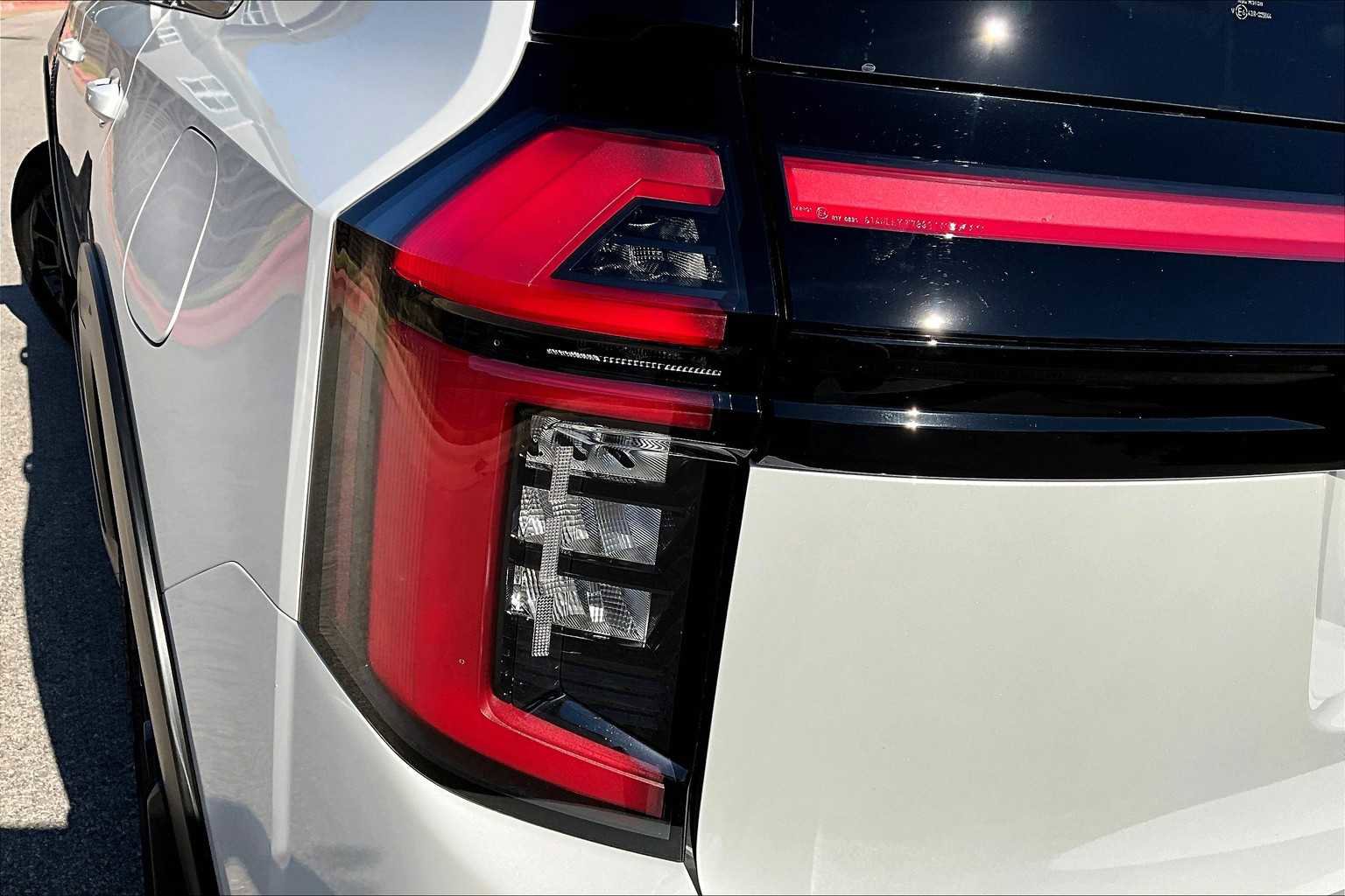 New 2026 Nissan Armada PRO-4X image 12