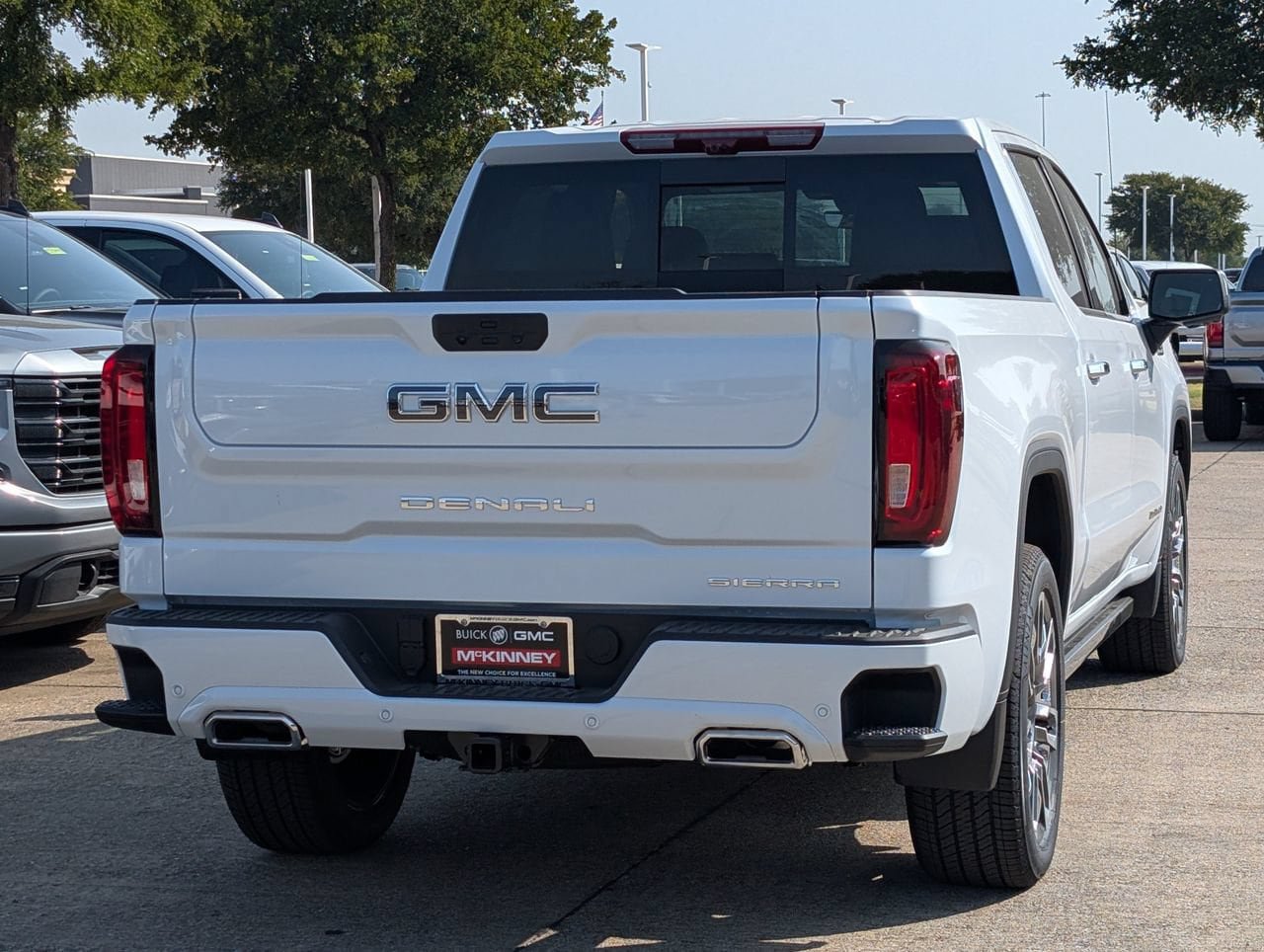 New 2026 GMC Sierra 1500 Denali Ultimate AWD/4WD image 4