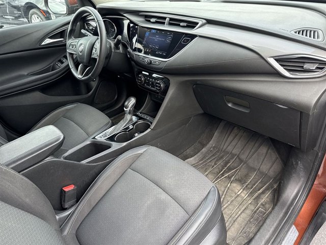 Used 2021 Buick Encore GX Select image 29