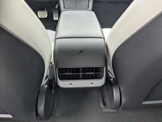 Used 2021 Tesla Model 3 Standard Range Plus image 19