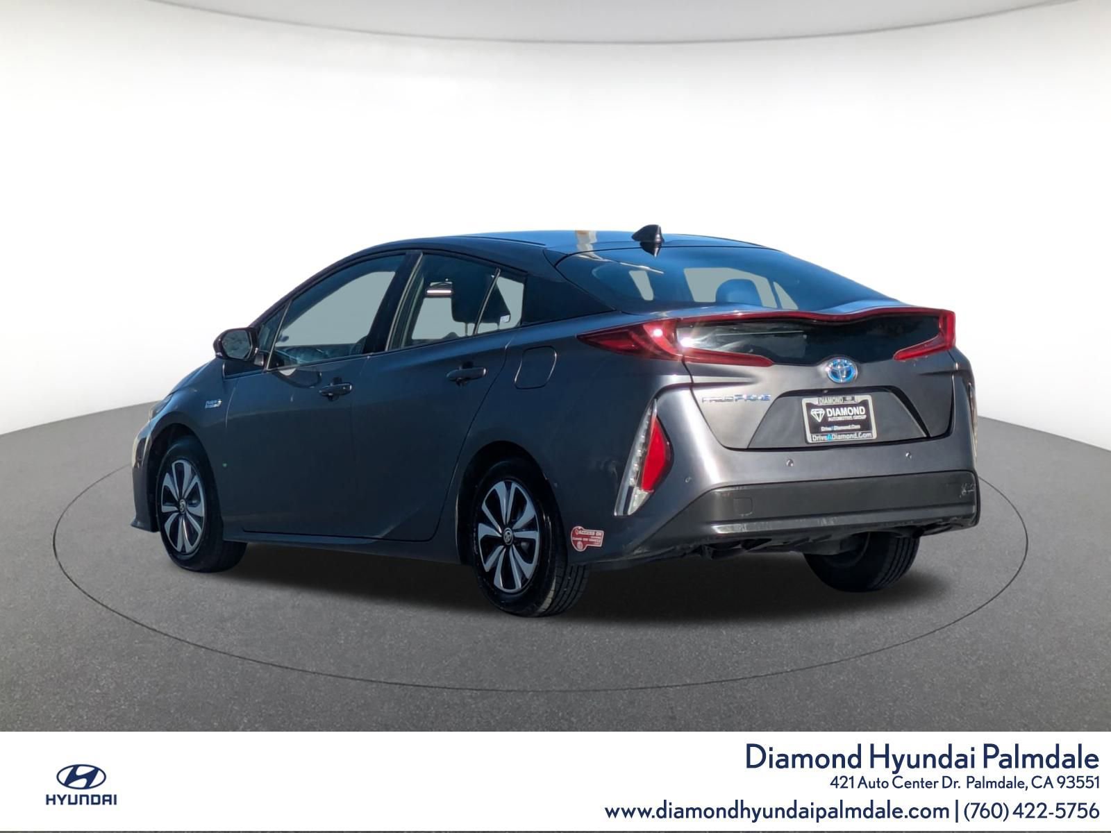 Used 2017 Toyota Prius Prime Plus image 5
