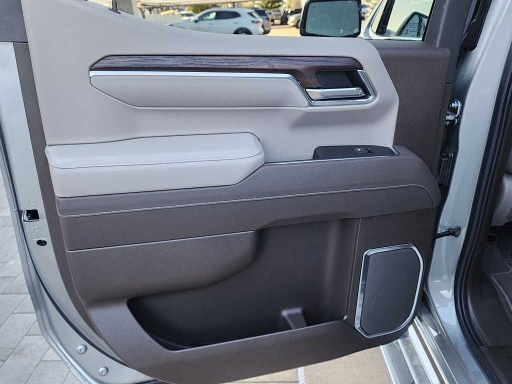 New 2026 GMC Sierra 1500 SLT w/ SLT Premium Plus Package image 42