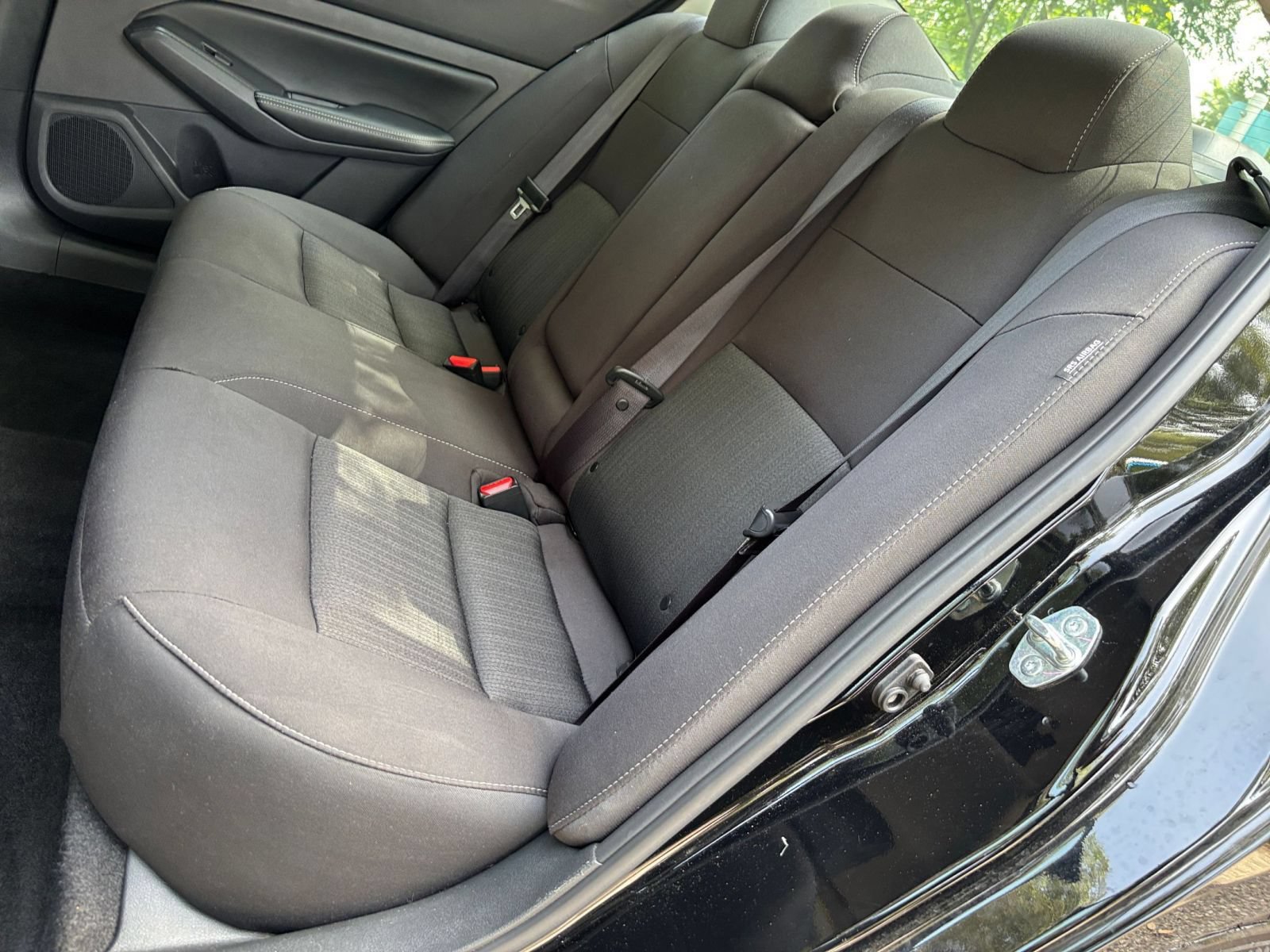 Used 2025 Nissan Altima 2.5 SV FWD image 38