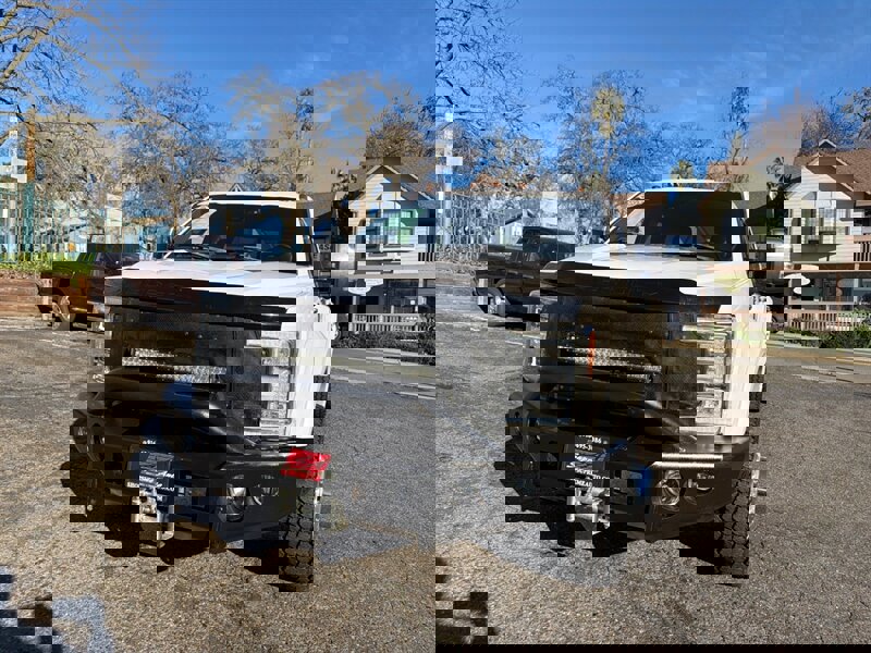 Used 2018 Ford F450 Platinum w/ Platinum Ultimate Package AWD/4WD image 3