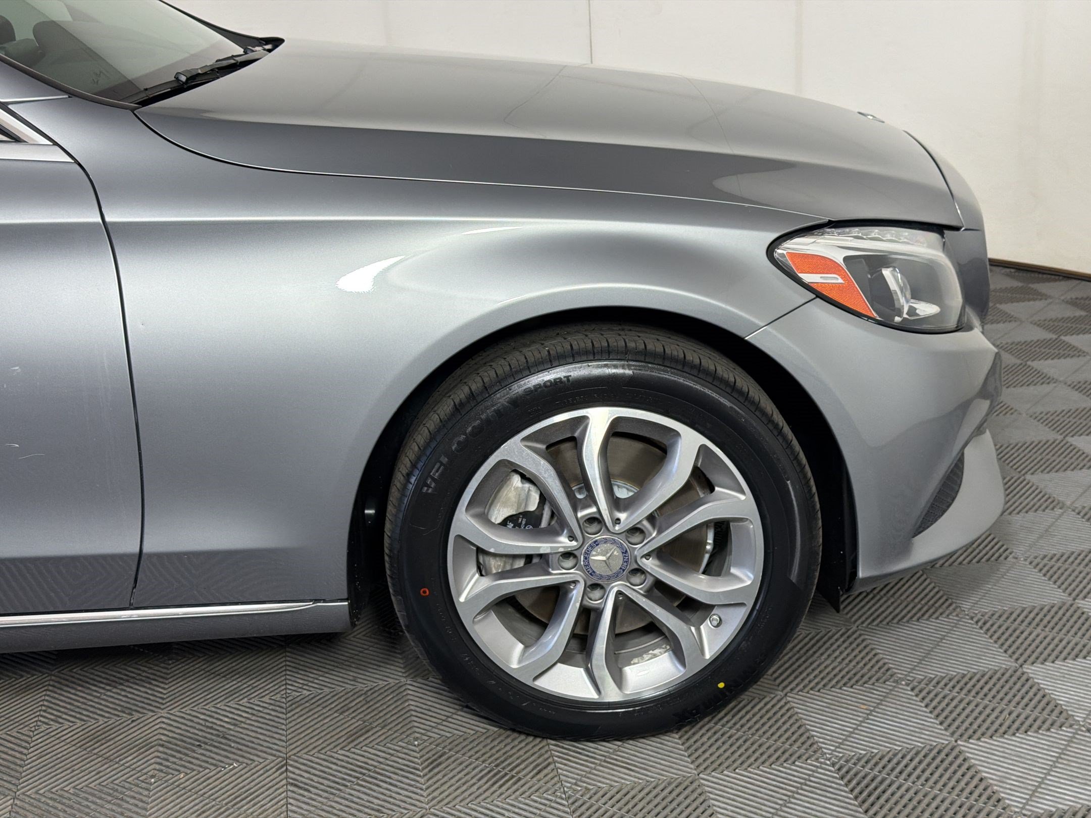 Used 2015 Mercedes-Benz C 300 4MATIC Sedan image 13