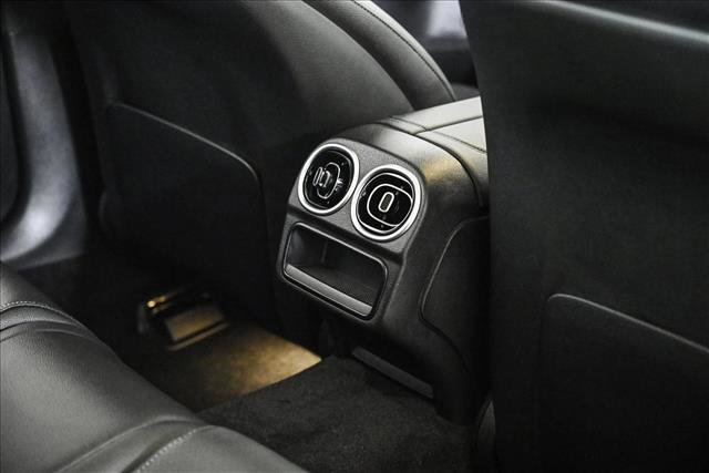 New 2026 Mercedes-Benz C 300 4MATIC Sedan image 19