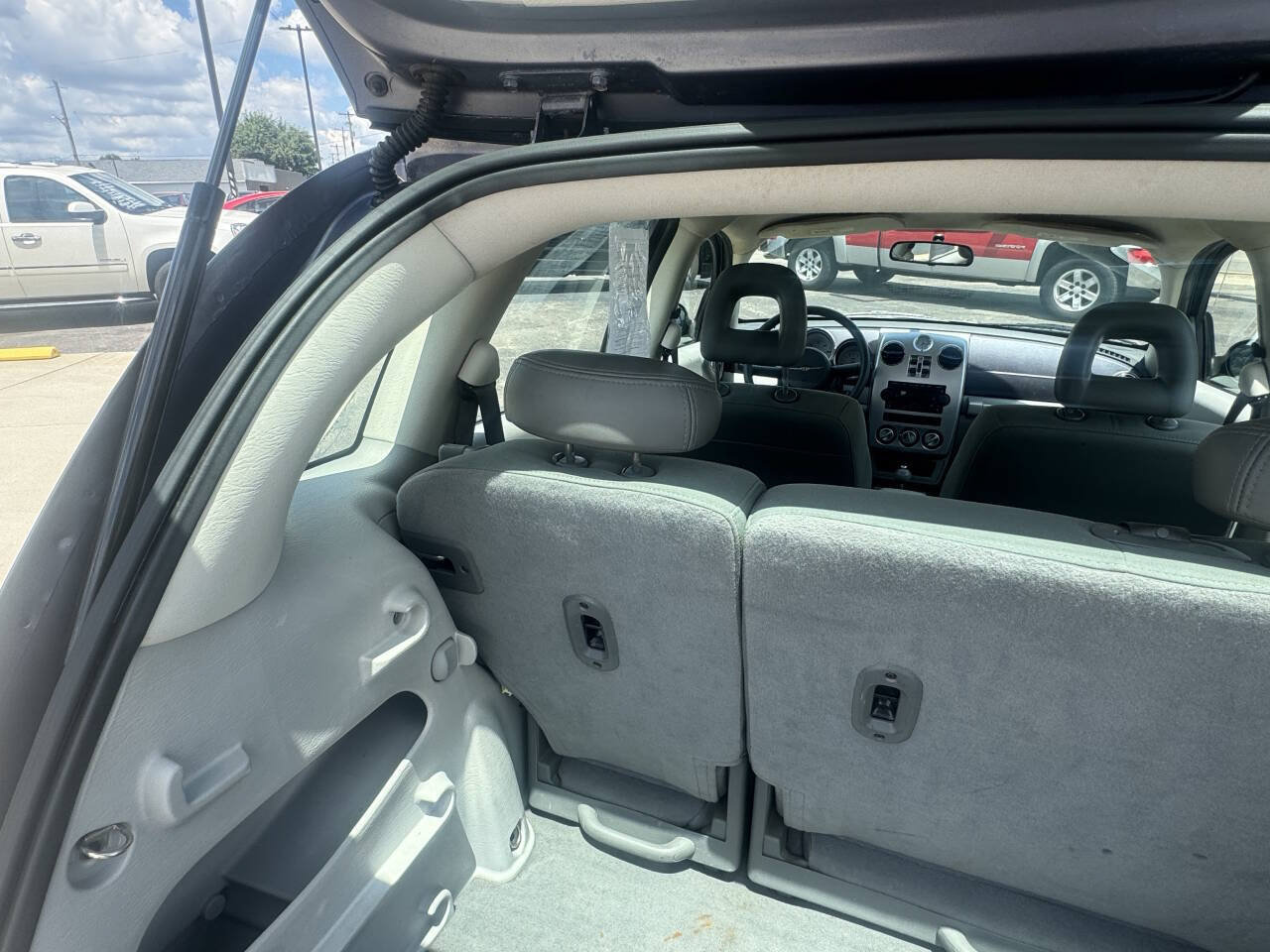 Used 2007 Chrysler PT Cruiser FWD image 27