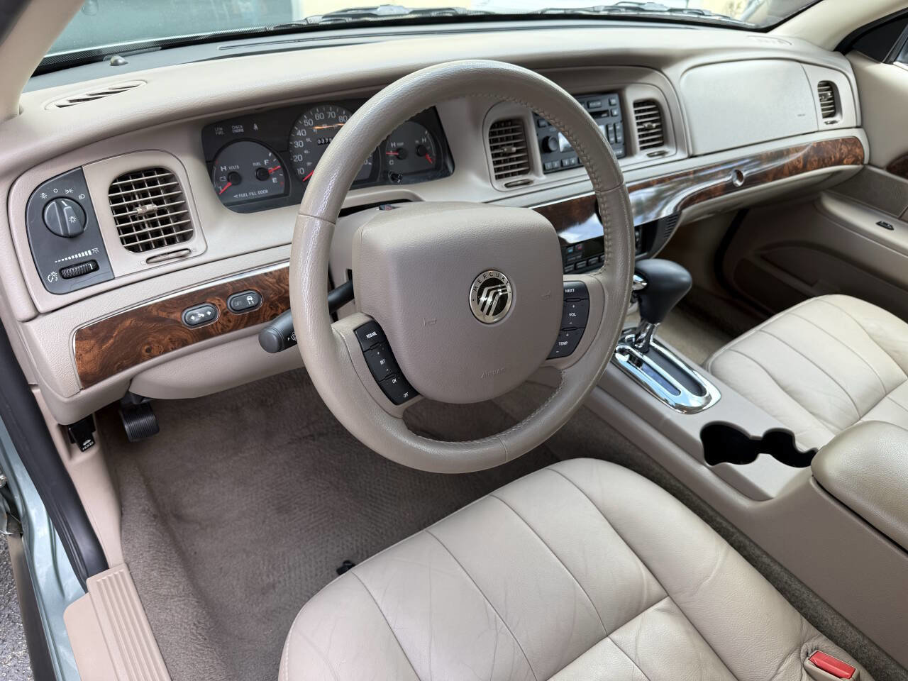 Used 2005 Mercury Grand Marquis LS image 12