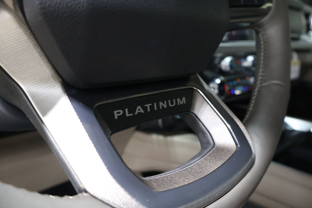 Used 2025 Ford F250 Platinum w/ Platinum Plus Package image 91