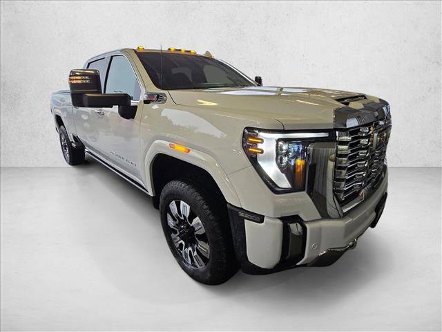 Used 2025 GMC Sierra 2500 Denali w/ Denali Reserve Package AWD/4WD video 3