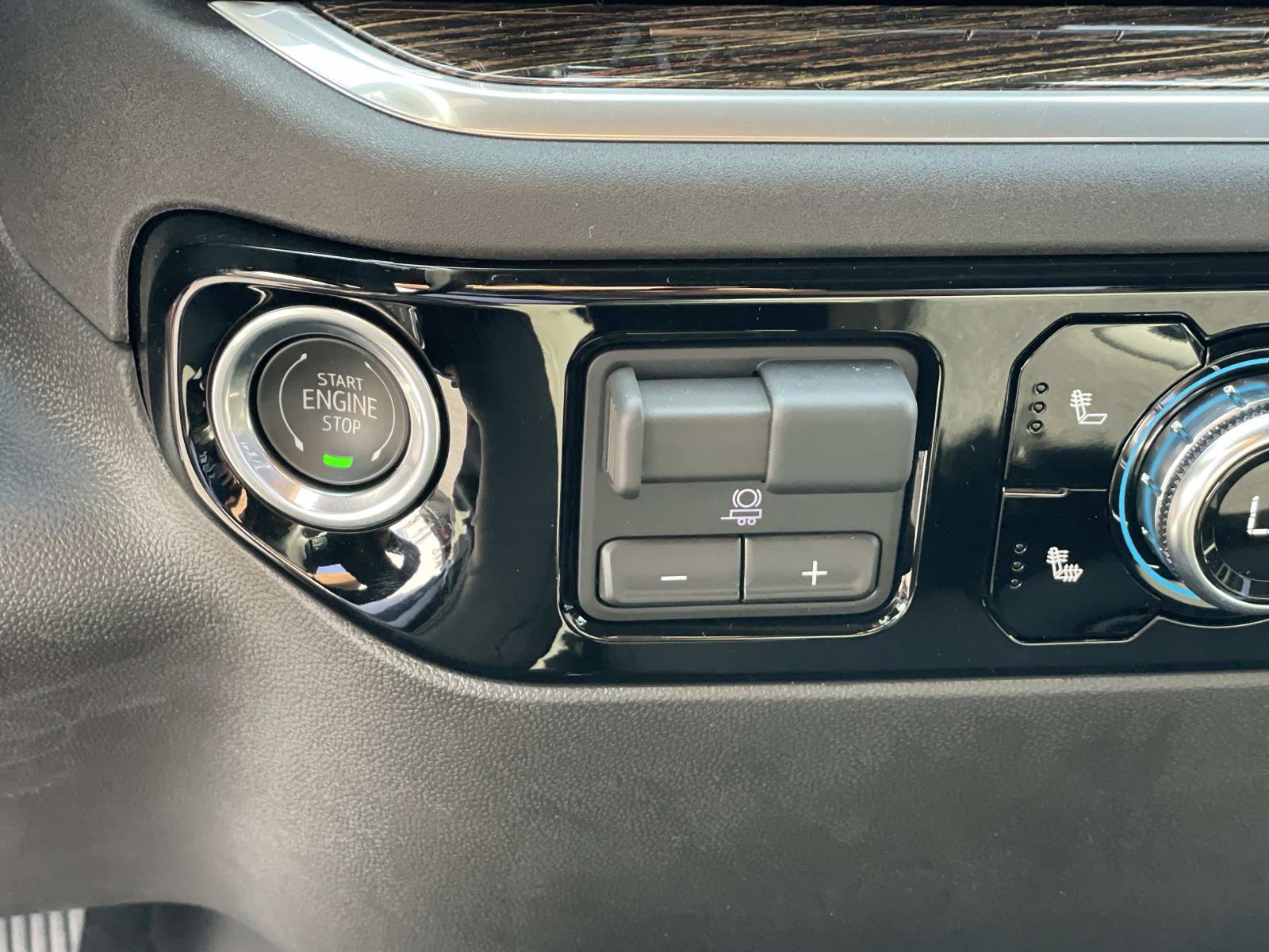 New 2026 GMC Sierra 1500 Elevation image 18