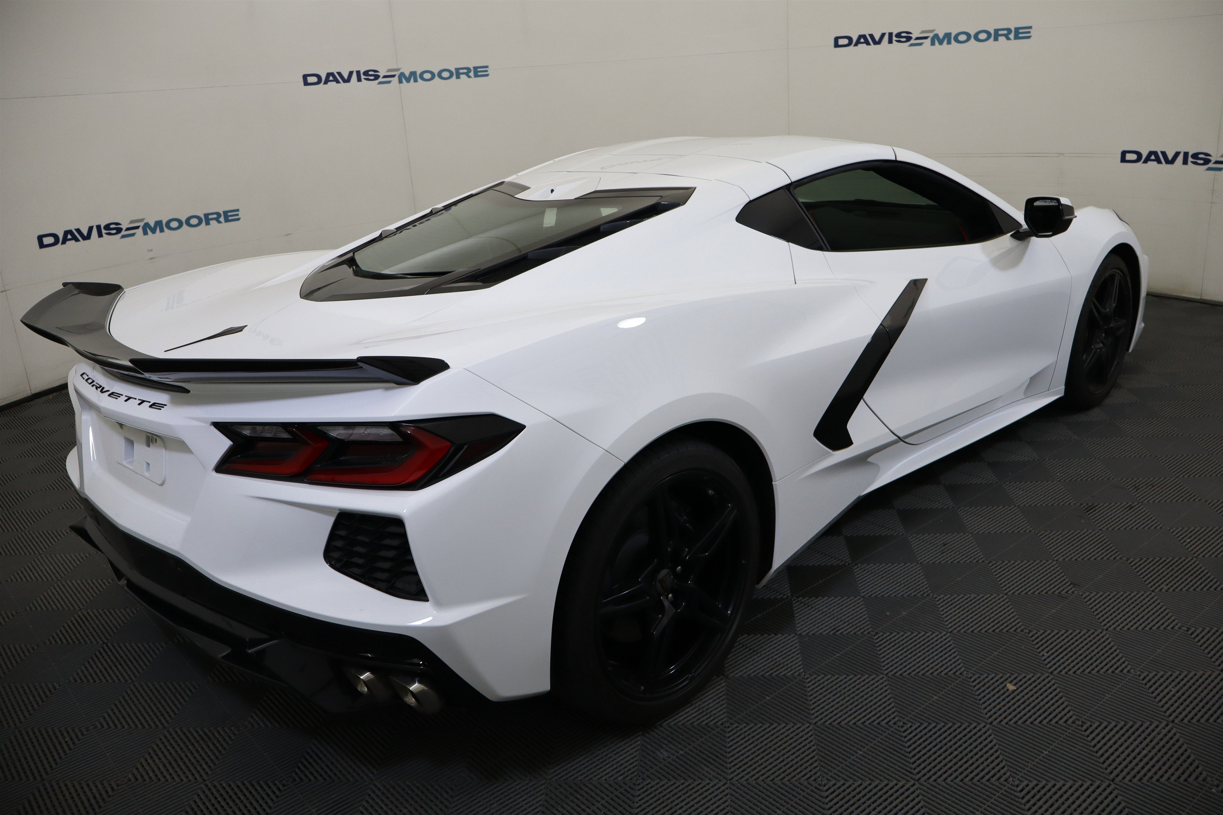 Used 2020 Chevrolet Corvette Stingray Preferred Cpe w/ 2LT Preferred Equipment Group image 6