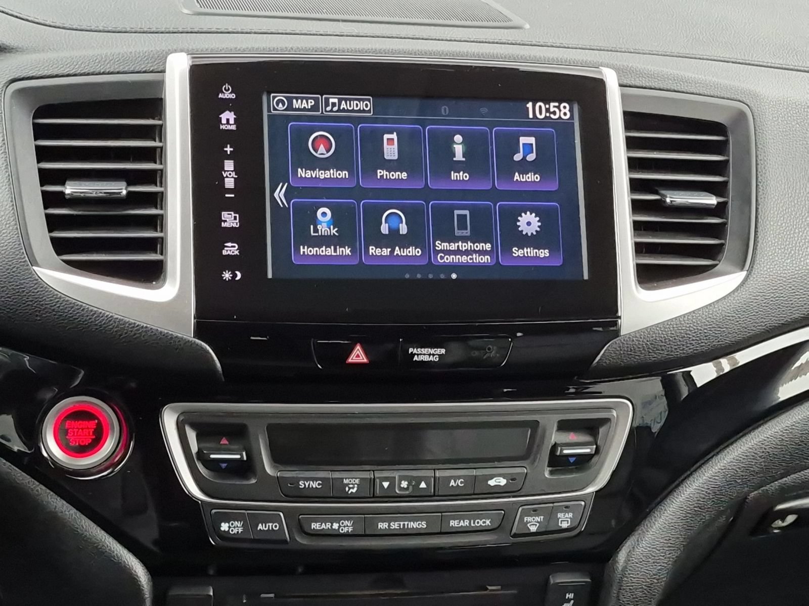 Used 2017 Honda Pilot Touring image 18