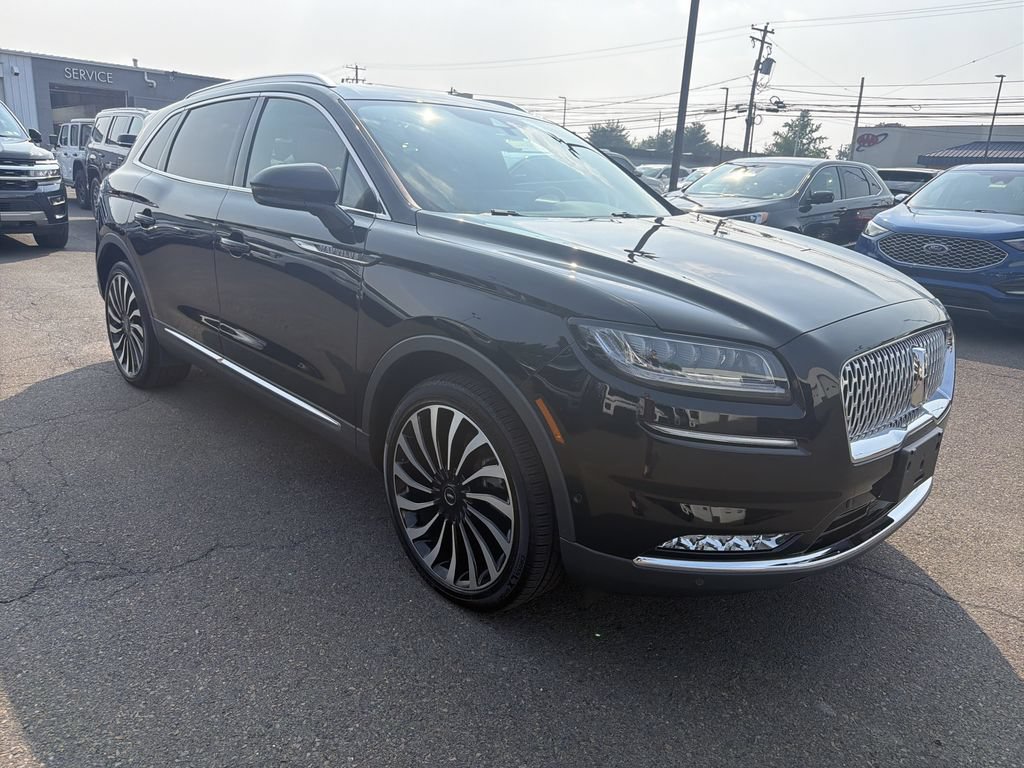 Certified 2023 Lincoln Nautilus Black Label w/ Class II Trailer Tow Package AWD/4WD image 8