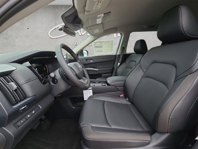 New 2026 Nissan Pathfinder SL image 19