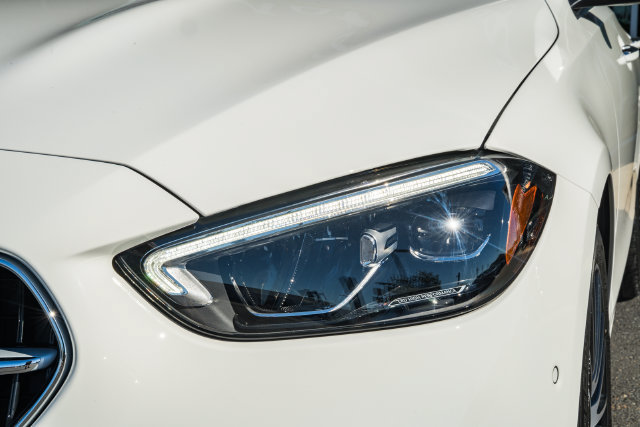 New 2027 Mercedes-Benz C 300 4MATIC Sedan image 13