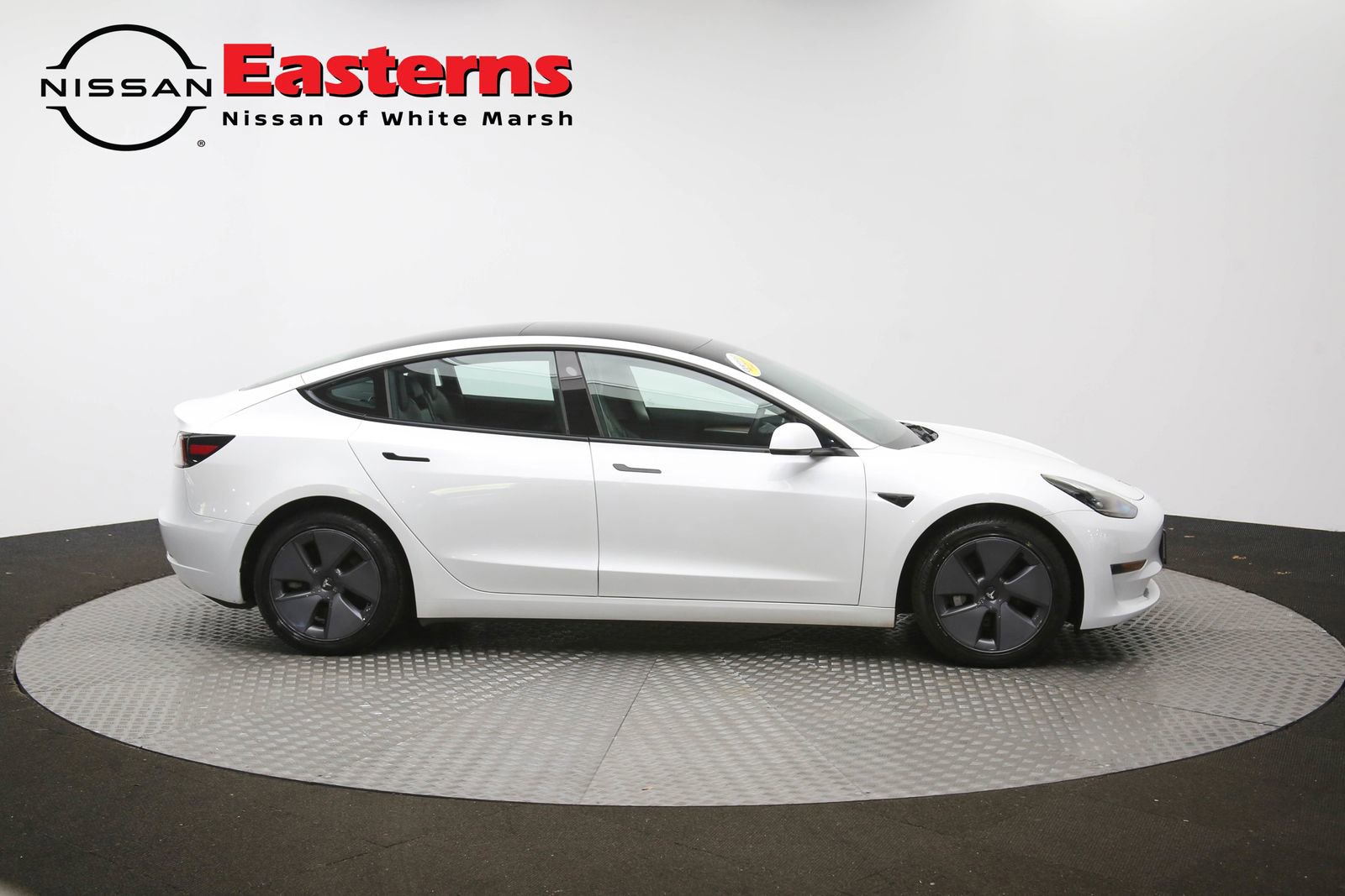 Used 2023 Tesla Model 3 Standard Range RWD image 41