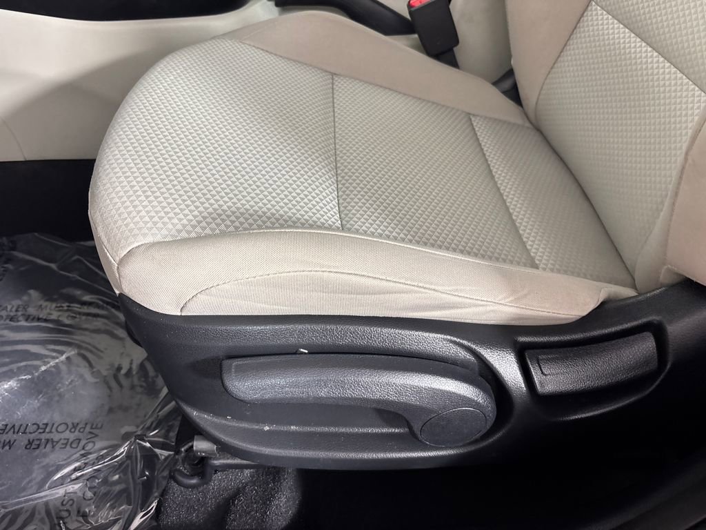 Used 2022 Kia Soul LX w/ Technology Package image 10