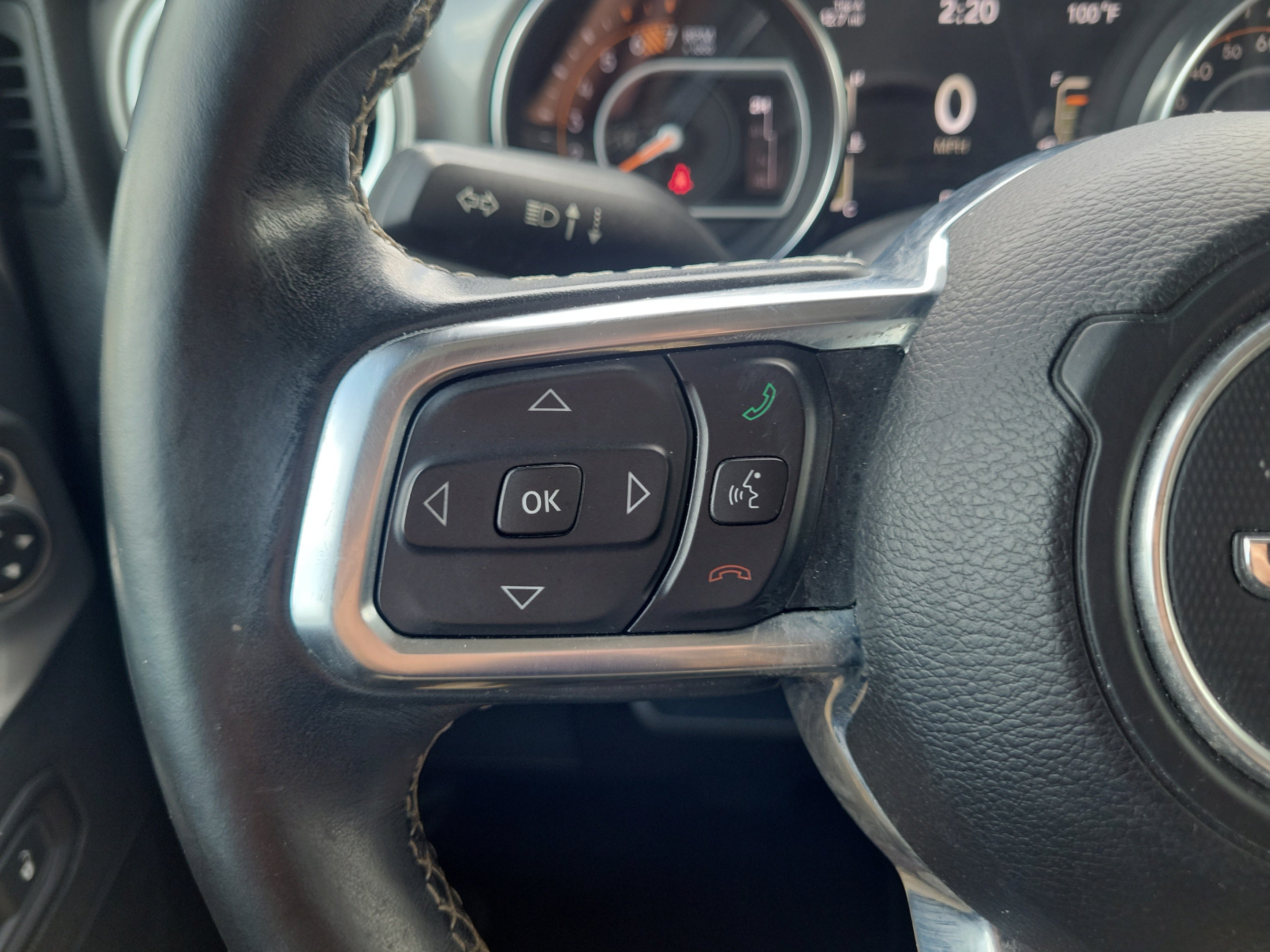 Used 2020 Jeep Wrangler Unlimited Sahara AWD/4WD image 28