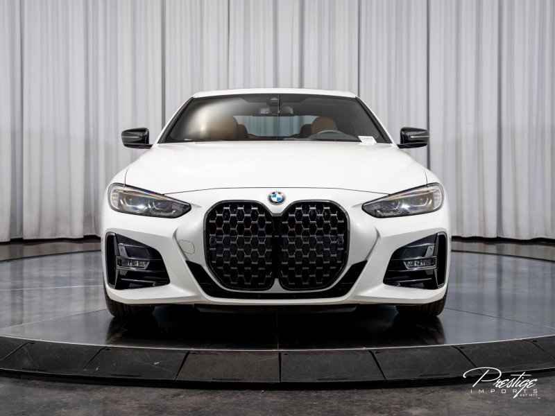 Used 2021 BMW 430i Coupe w/ M Sport Package image 2