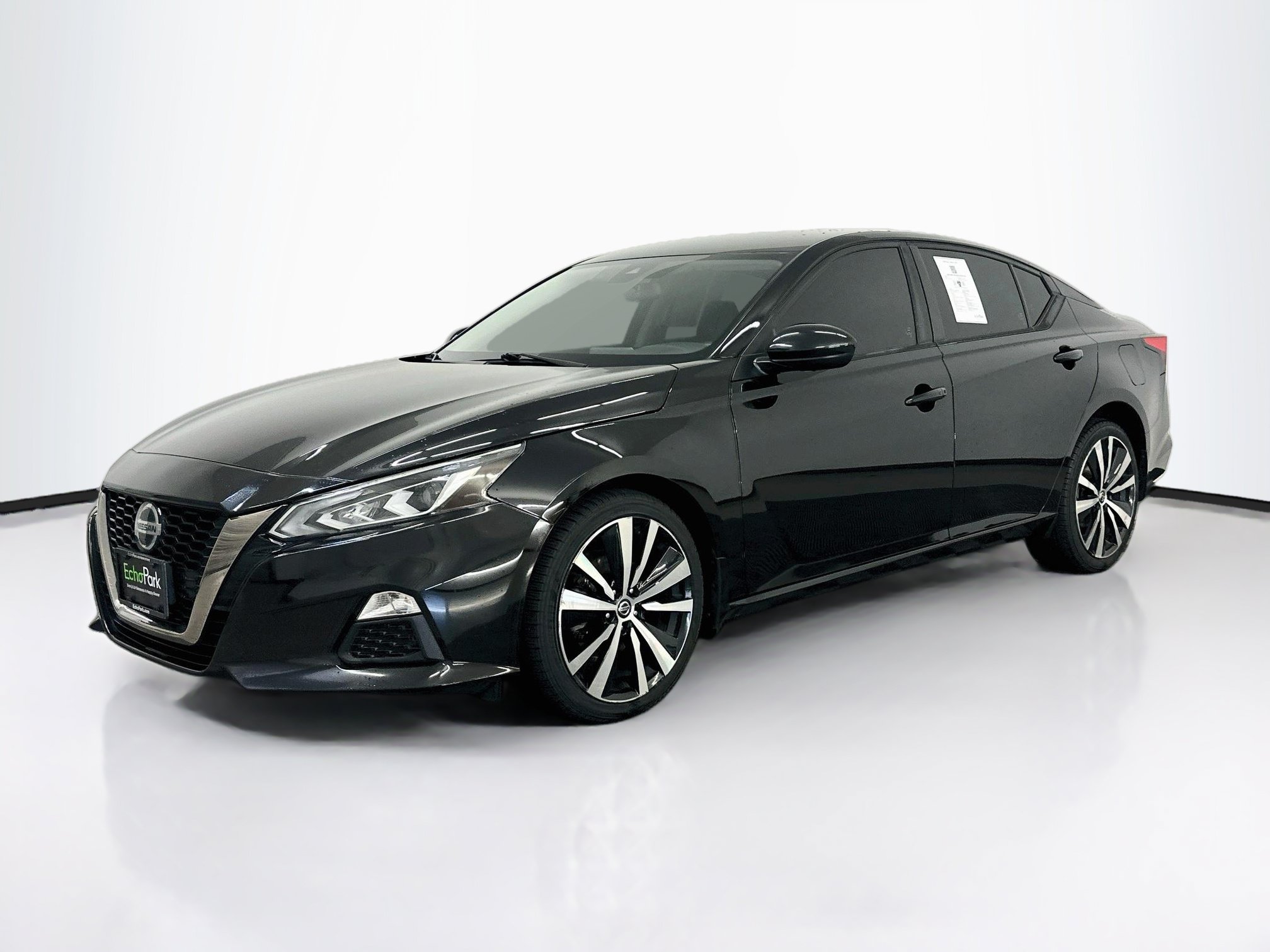 Used 2020 Nissan Altima 2.5 SR AWD/4WD image 3