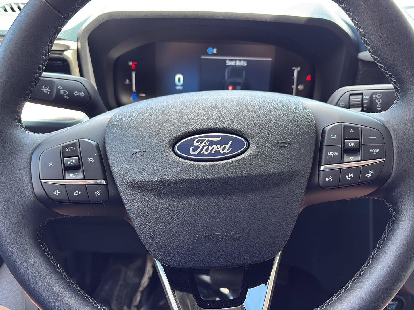 New 2025 Ford Maverick XLT w/ XLT Luxury Package AWD/4WD image 10
