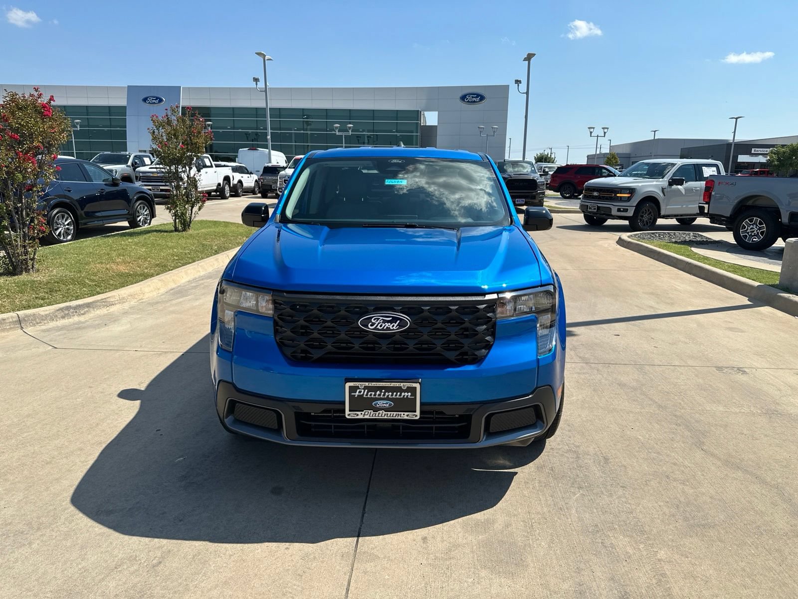 New 2026 Ford Maverick XLT w/ XLT Luxury Package FWD image 9