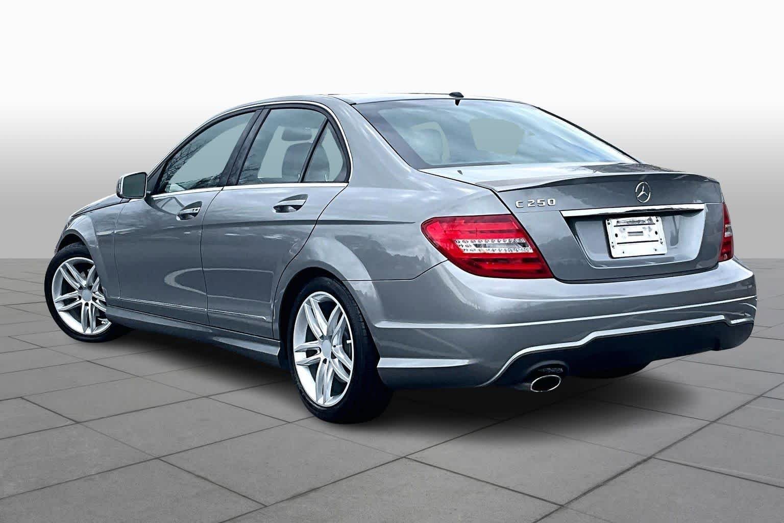 Used 2014 Mercedes-Benz C 250 Sedan image 12