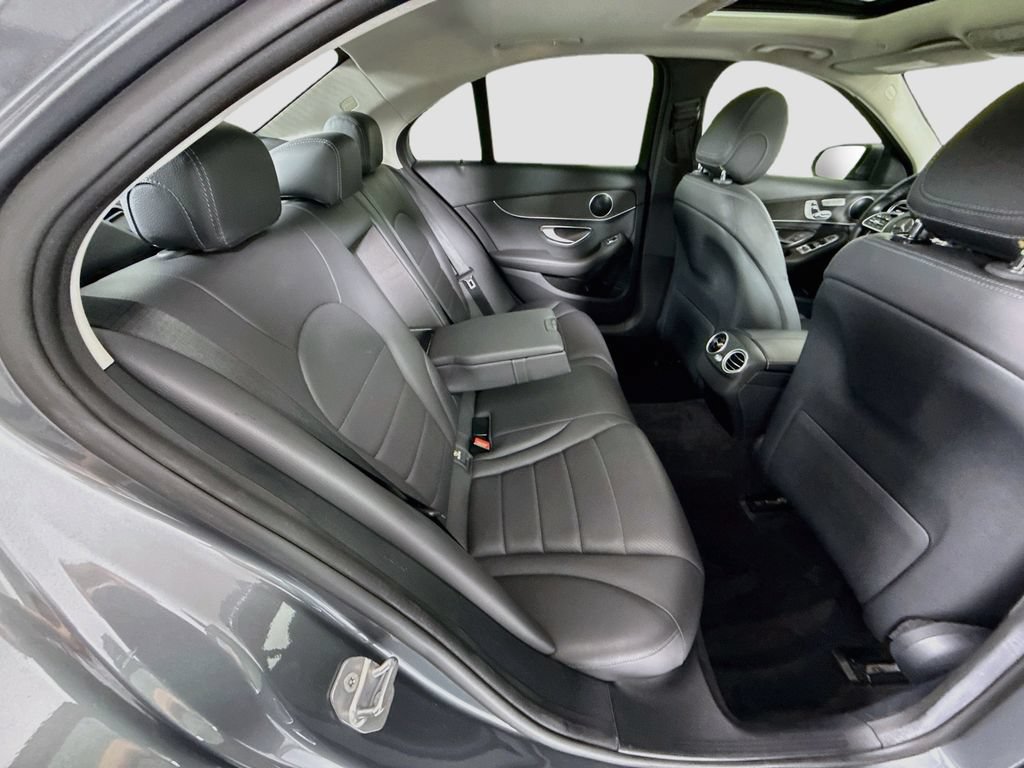 Used 2019 Mercedes-Benz C 300 Sedan image 22