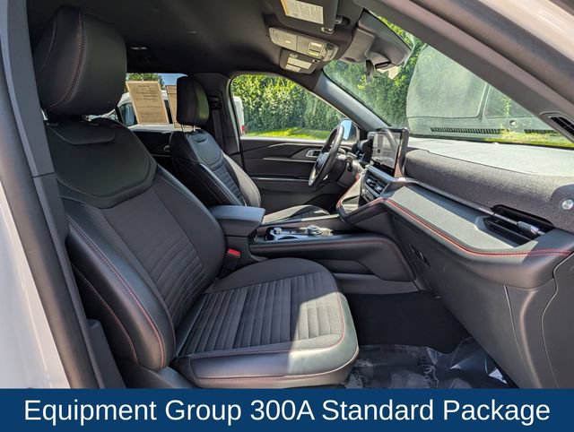 Used 2025 Ford Explorer ST-Line AWD/4WD image 12