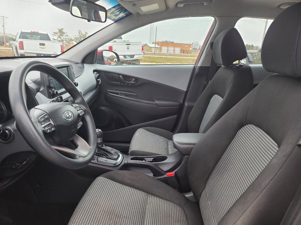 Used 2020 Hyundai Kona SE image 9
