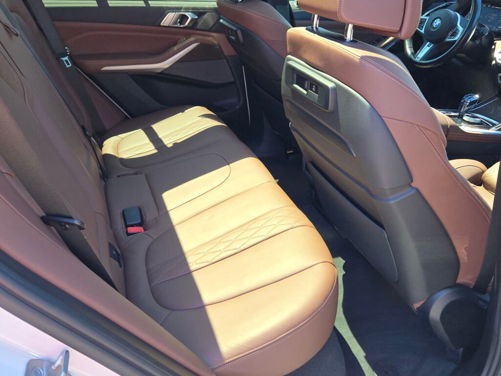 Used 2023 BMW X5 M50i w/ Executive Package AWD/4WD image 11